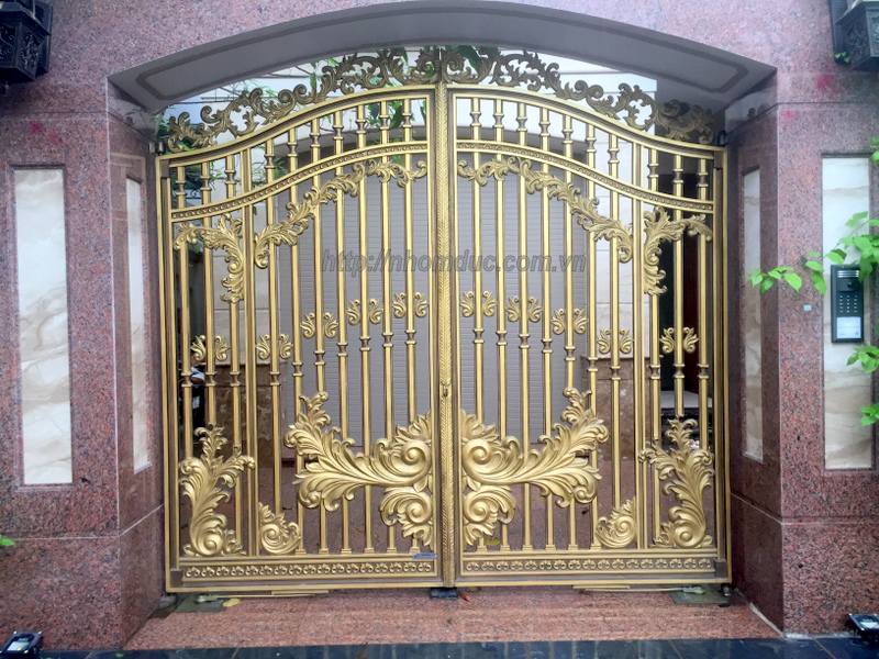 Mẫu cửa cổng nhôm đúc GAT 443