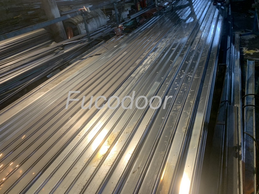 Powder coated super-long rolling doors, stainless steel super-long rolling doors
