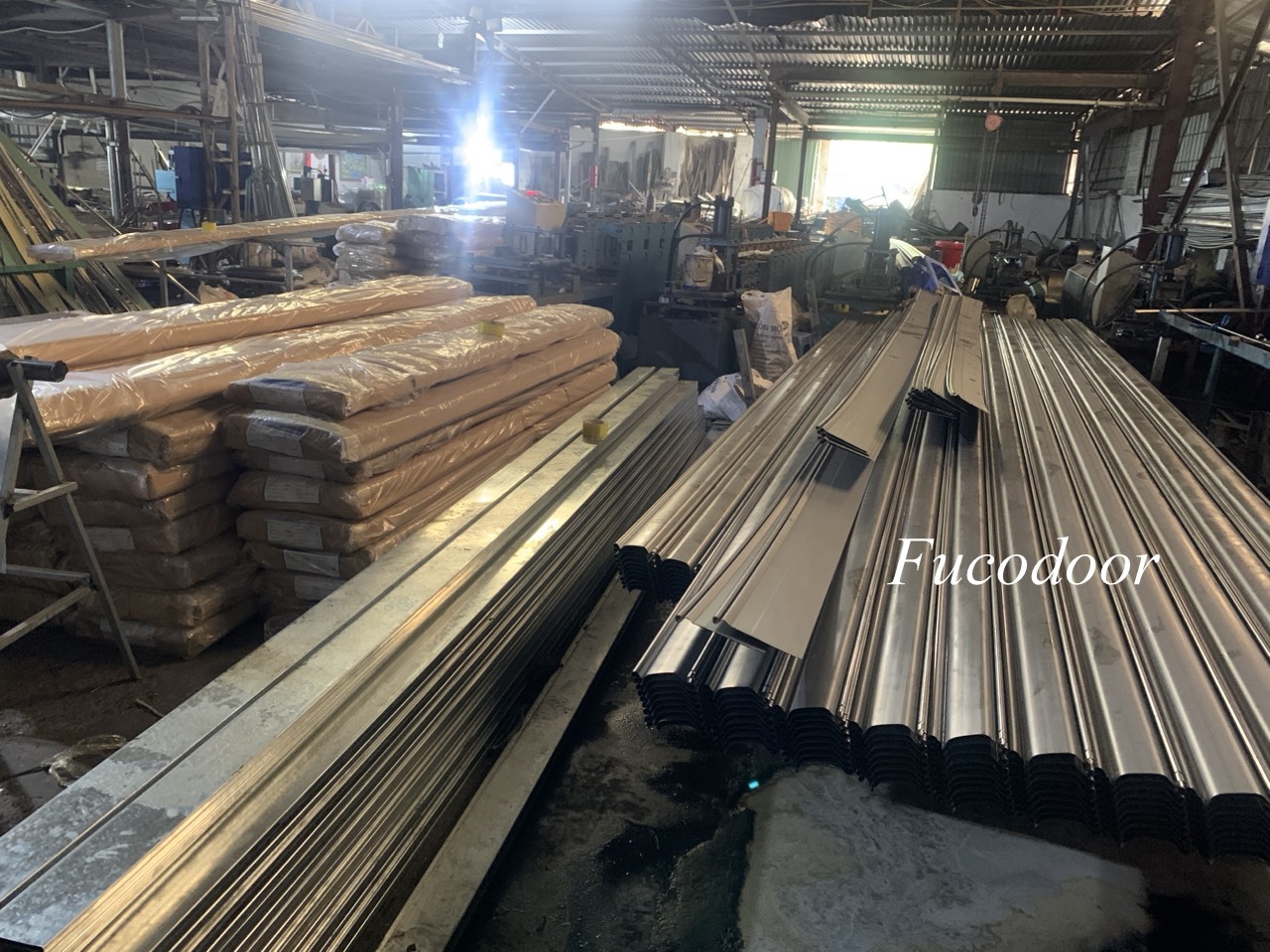 Cửa cuốn nhà xưởng, cửa cuốn siêu trường, Cửa cuốn Nhà Xưởng, Báo giá cửa cuốn nhà xưởng, Cửa cuốn siêu trường, Báo giá cửa cuốn Siêu Trường