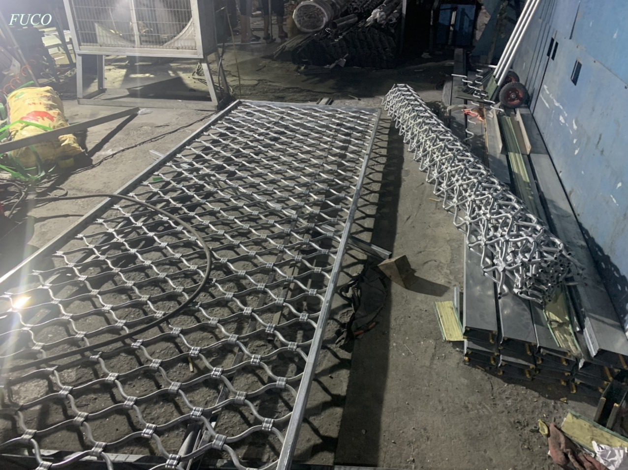 Lắp đặt cửa cuốn Mắt Võng, Cửa cuốn Mắt Võng INOX  tại Hưng Yên