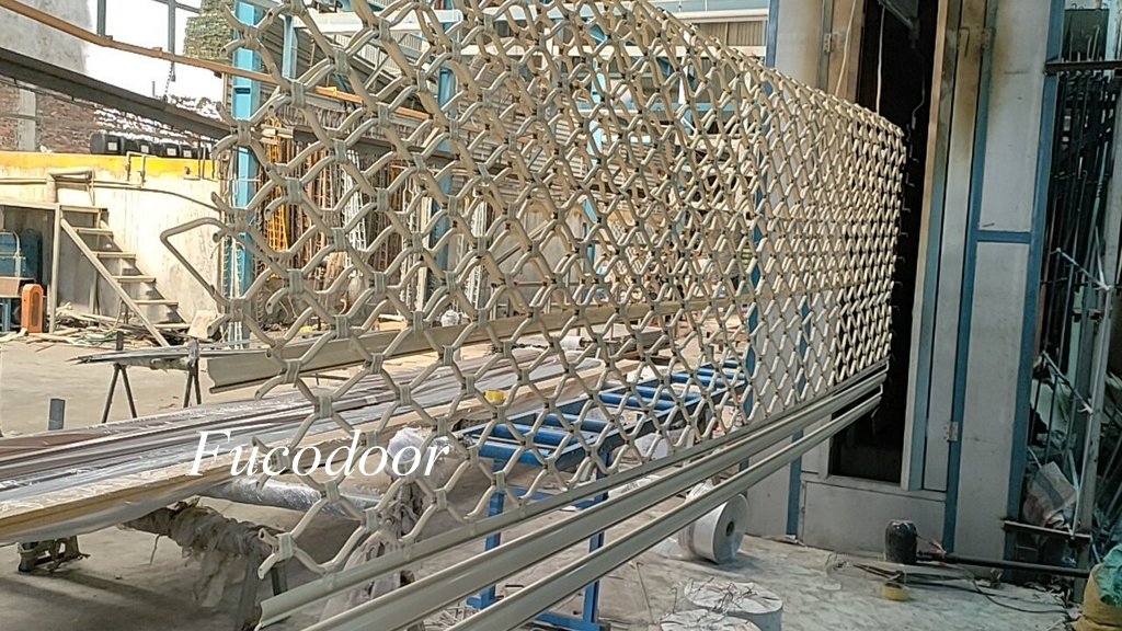 Cửa cuốn Mắt lưới inox Fuco, Cửa cuốn Mắt lưới inox Fucodoor, Cửa cuốn Mắt lưới Fucodoor