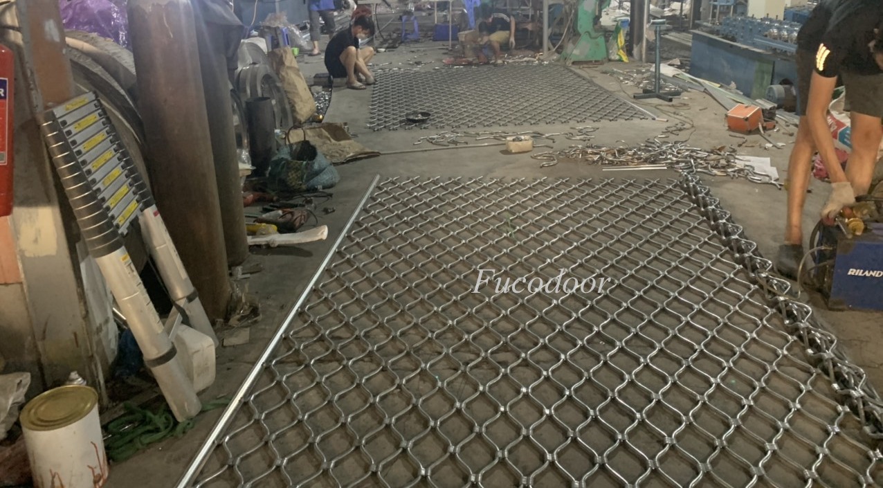 Cửa cuốn Mắt lưới inox Fuco, Cửa cuốn Mắt lưới inox Fucodoor, Cửa cuốn Mắt lưới Fucodoor