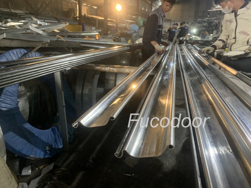 Cửa cuốn siêu trường sơn tĩnh điện, Cửa cuốn siêu trường inox, cửa cuốn siêu trường inox, cửa cuốn inox, cửa cuốn đài loan, cửa cuốn inox 304, cửa cuốn inox Fuco