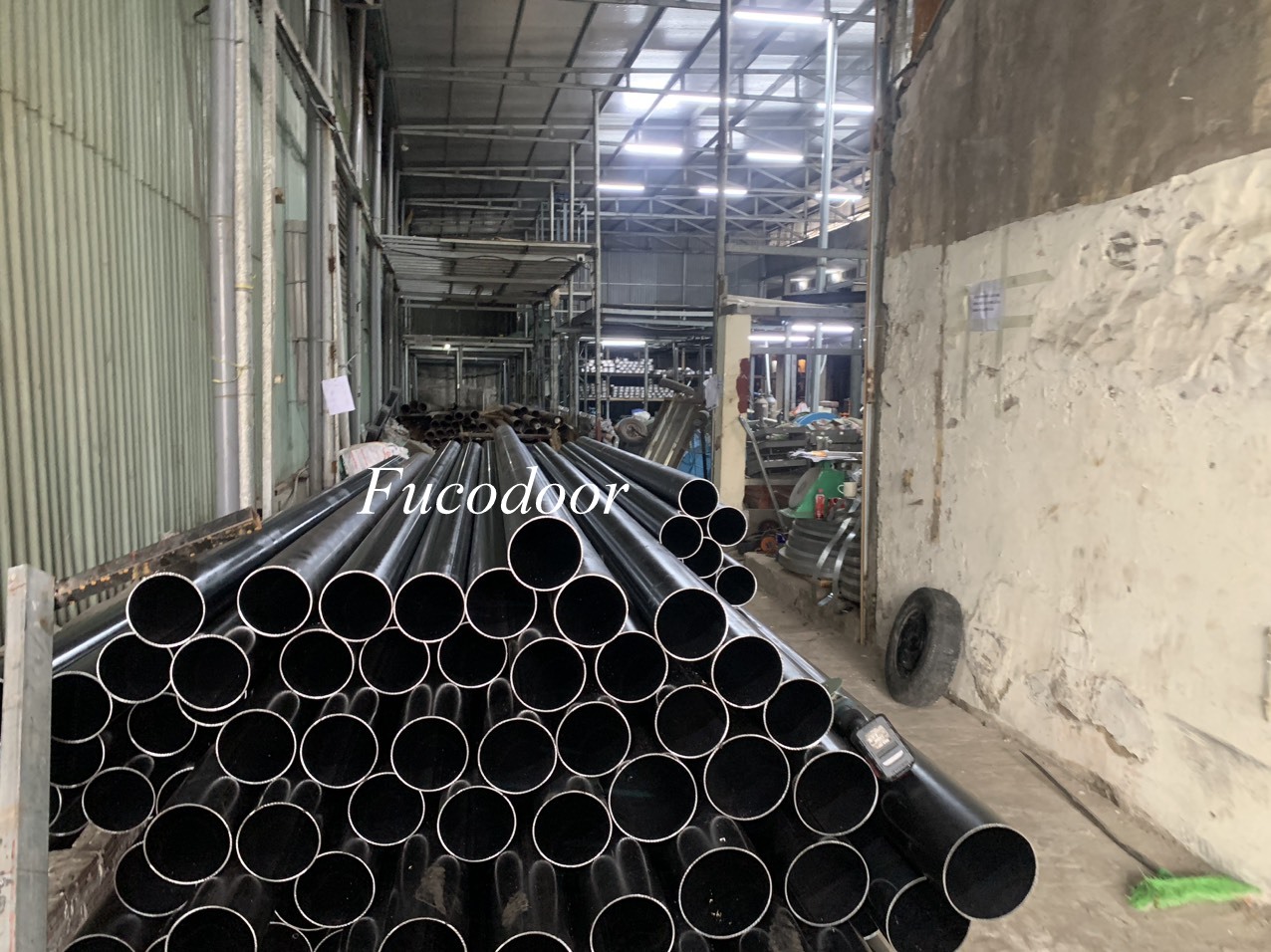 Cửa cuốn siêu trường sơn tĩnh điện dầy 1.1ly