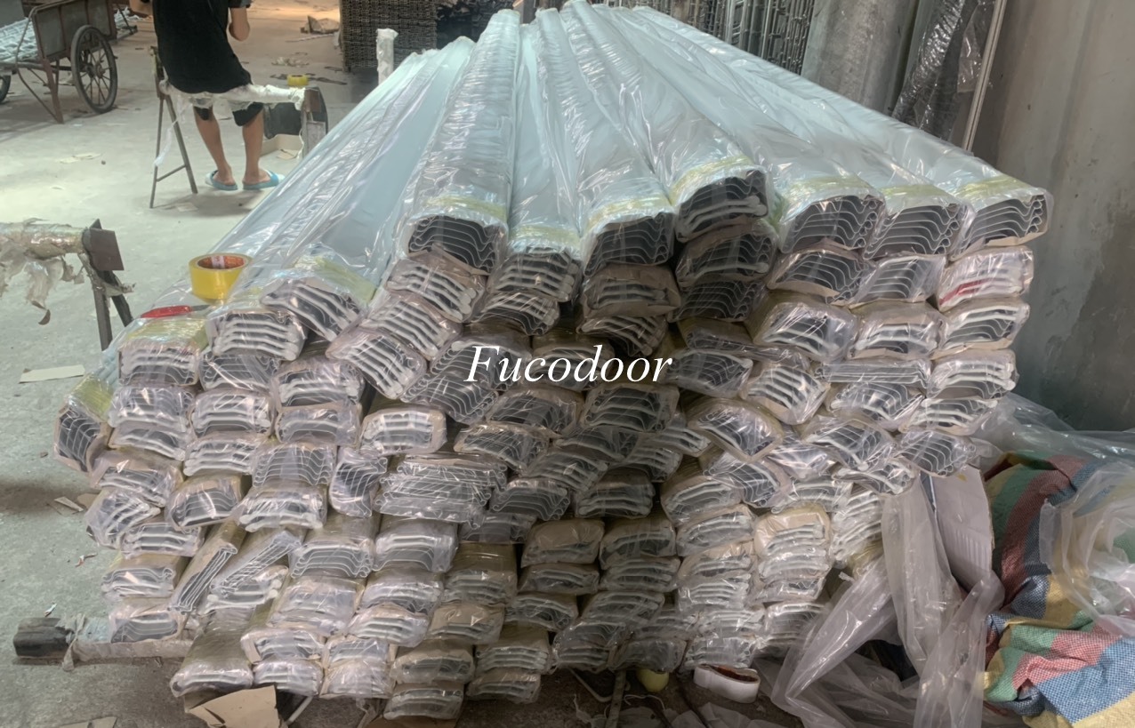 Cửa cuốn siêu trường sơn tĩnh điện dầy 1.1ly