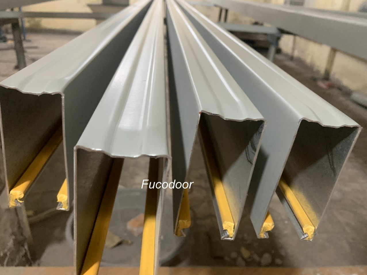 Cửa cuốn nhà xưởng, cửa cuốn siêu trường, Cửa cuốn Nhà Xưởng
