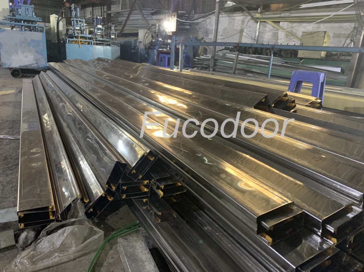 Cửa cuốn siêu trường, Cửa cuốn siêu trường 1,2ly, Cửa cuốn Siêu Trường INOX