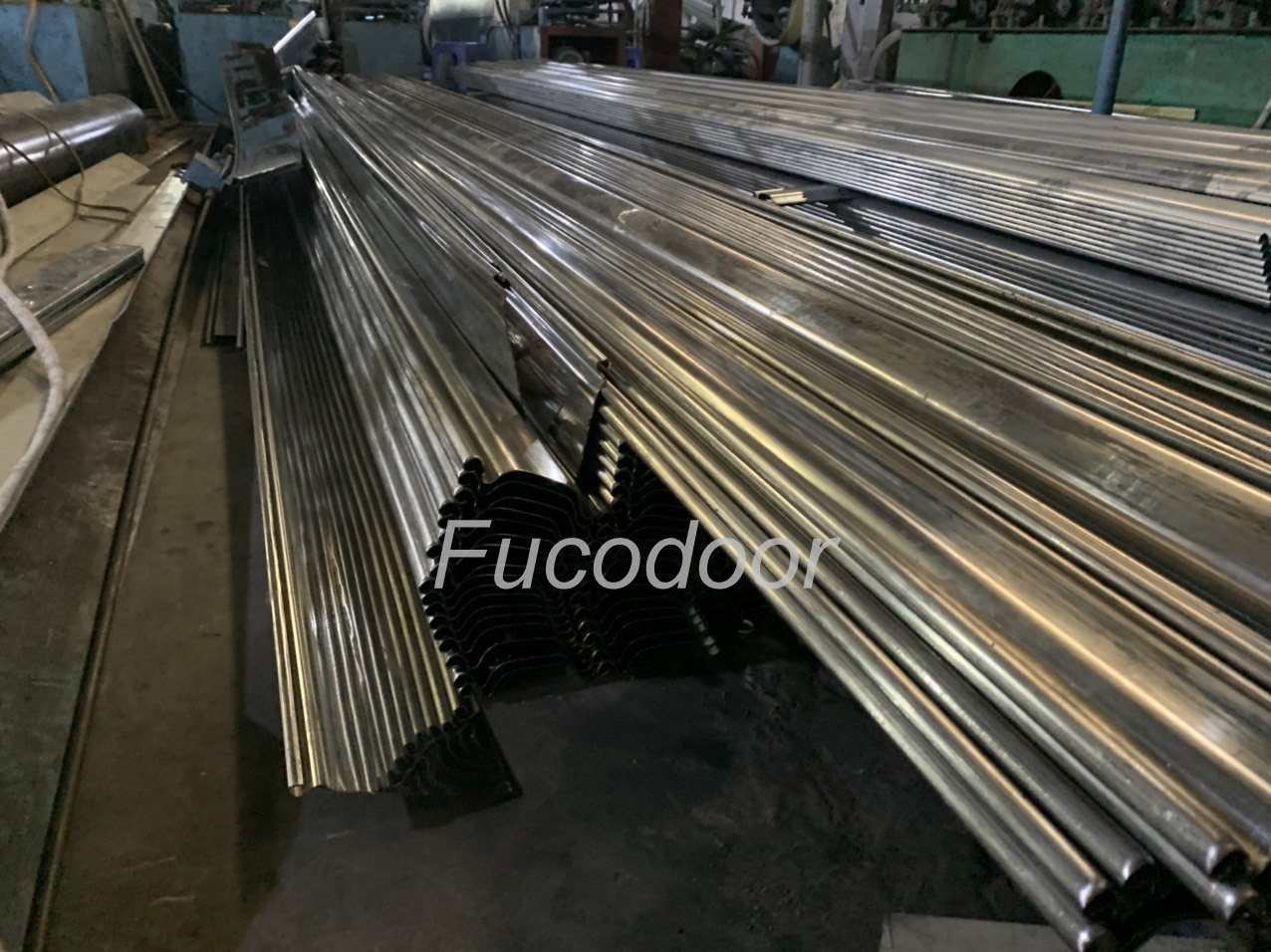 Cửa cuốn siêu trường inox, cửa cuốn siêu trường tại Phú Thọ