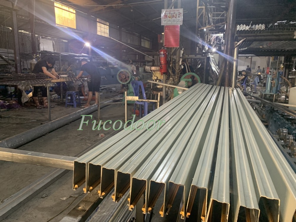 Cửa cuốn siêu trường sơn tĩnh điện, Cửa cuốn siêu trường inox, cửa cuốn siêu trường