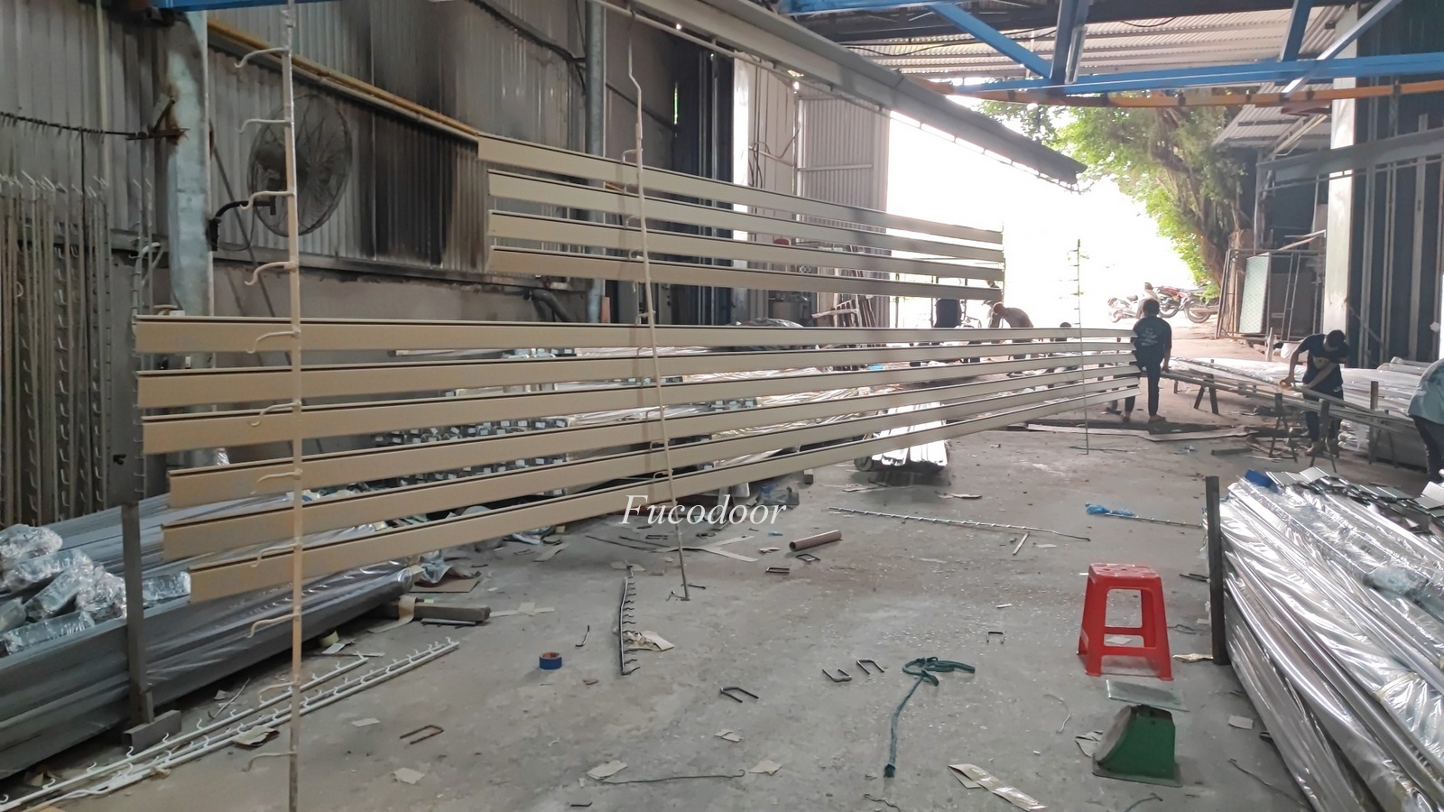 cửa cuốn siêu trường tại Việt Trì, Phú Thọ