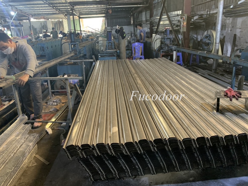 Báo giá cửa cuốn nhà xưởng, Cửa cuốn siêu trường, Báo giá cửa cuốn Siêu Trường 2024