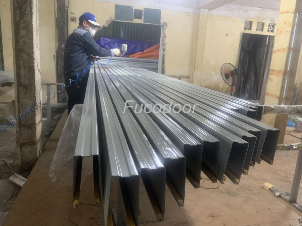 cửa cuốn nhà xưởng, Cửa cuốn siêu trường thép mạ màu, Cửa cuốn siêu trường sơn tĩnh điện, Cửa cuốn siêu 