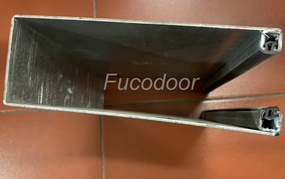 Cửa cuốn siêu trường sơn tĩnh điện dầy 1.6ly, ray bản 200mm và 150mm có zoong