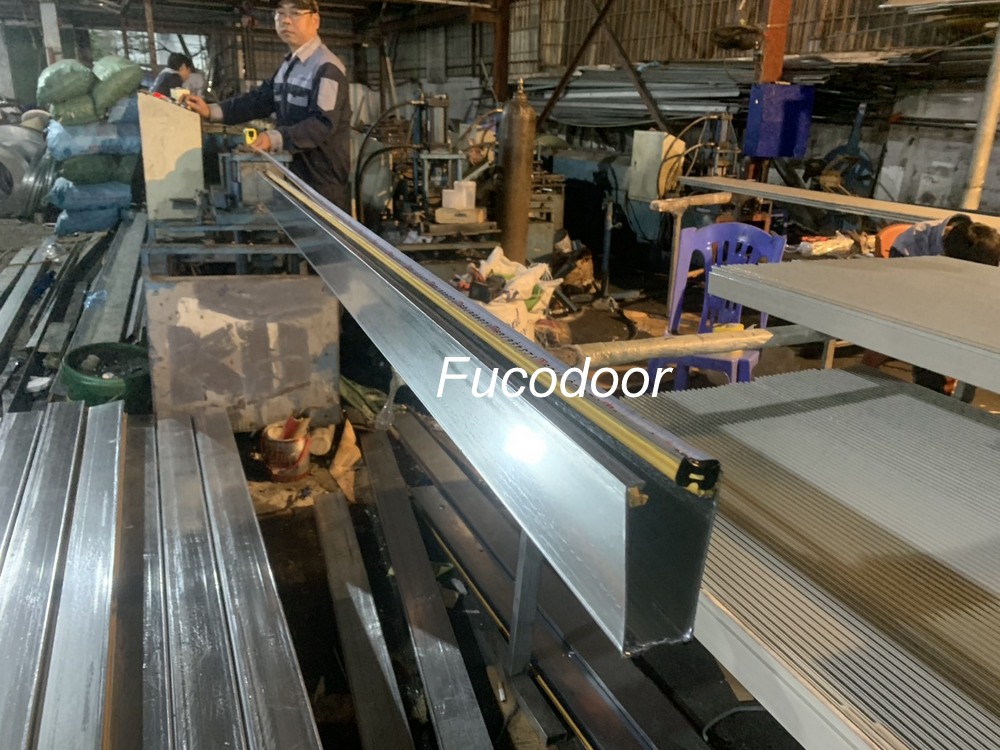 Cửa cuốn siêu trường sơn tĩnh điện, Cửa cuốn siêu trường inox, cửa cuốn siêu trường