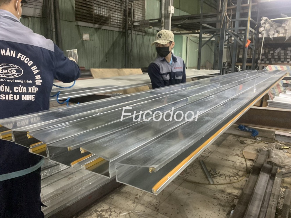Cửa cuốn siêu trường thép mạ màu dầy 0.9ly