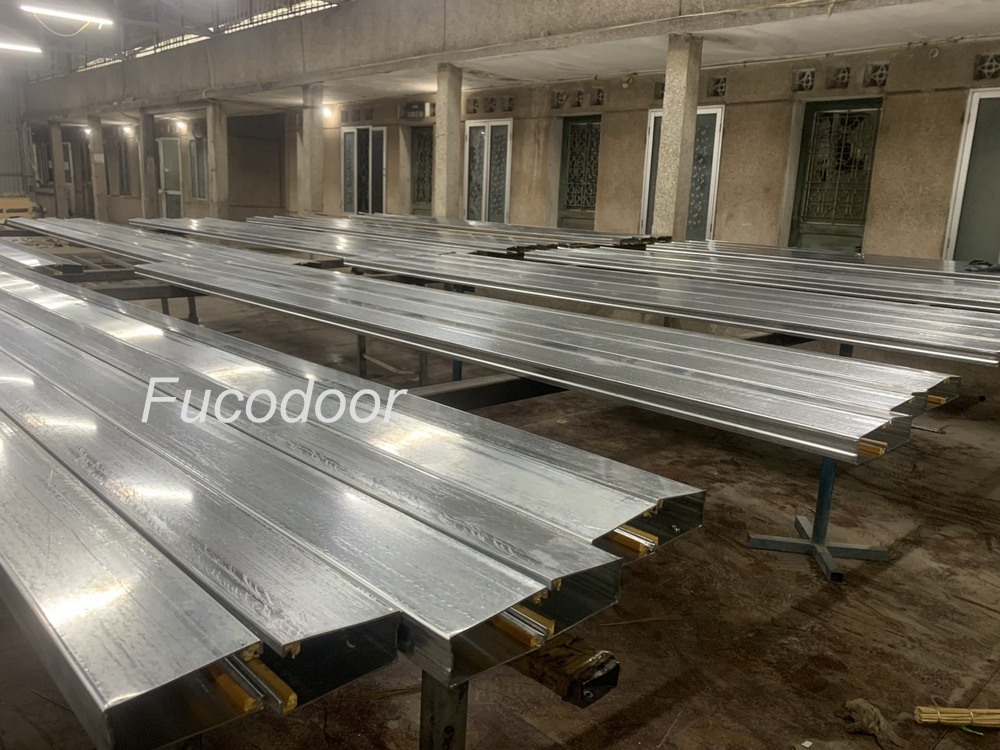 Cửa cuốn siêu trường sơn tĩnh điện dầy 1.2ly