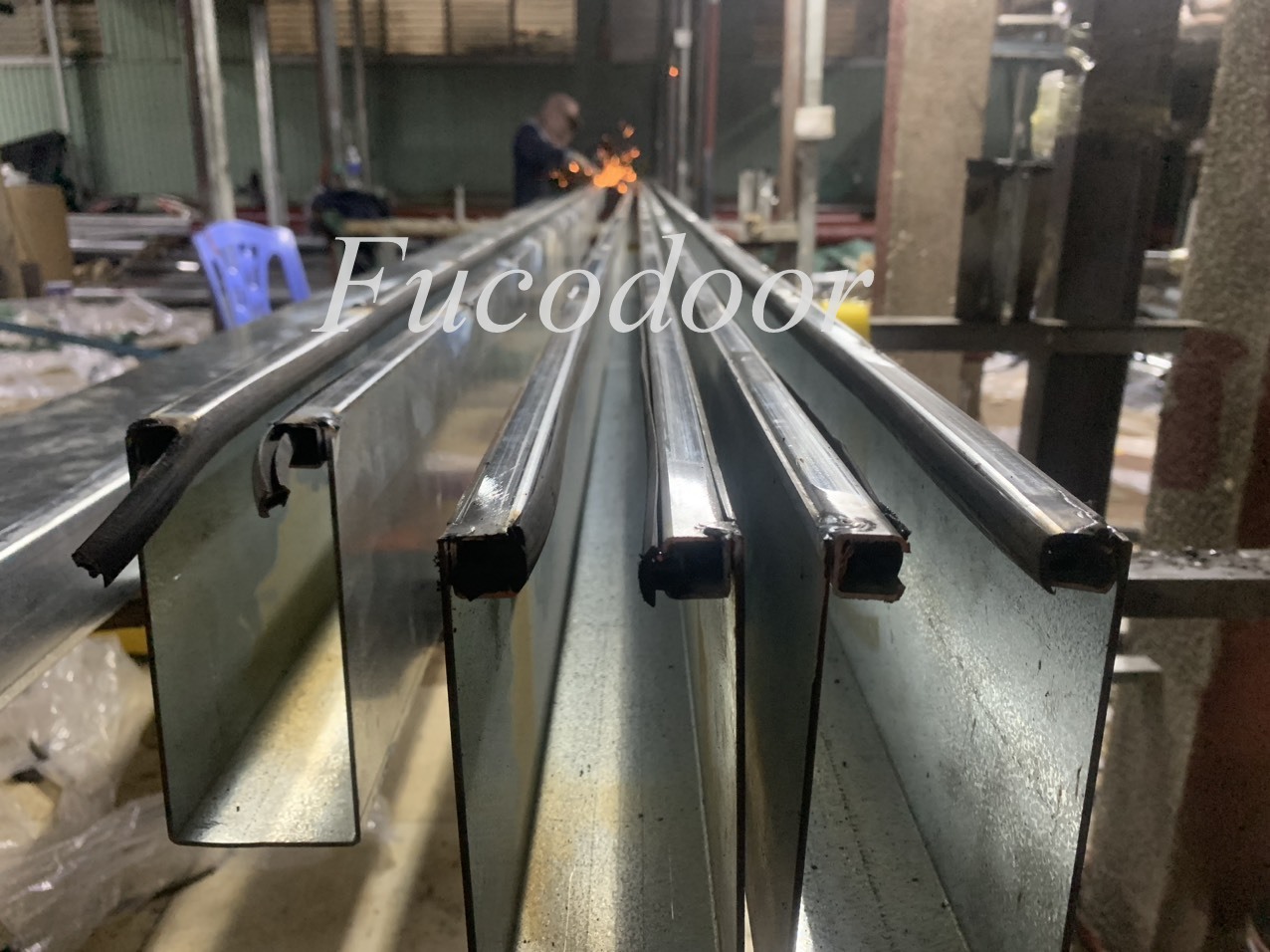 Cửa cuốn siêu trường 