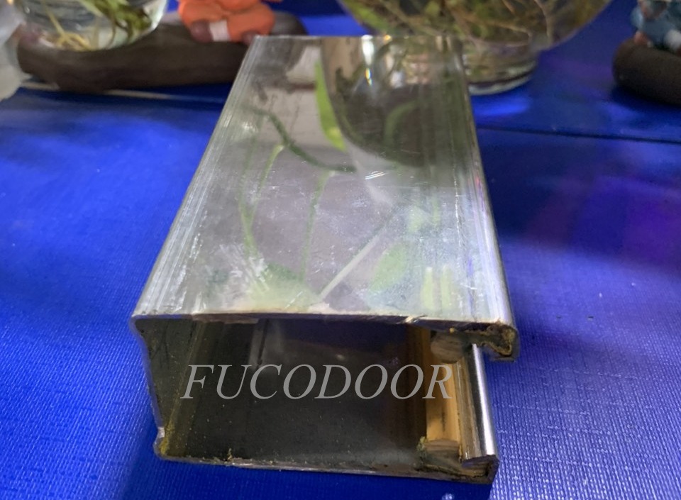 cửa cuốn siêu trường nhật