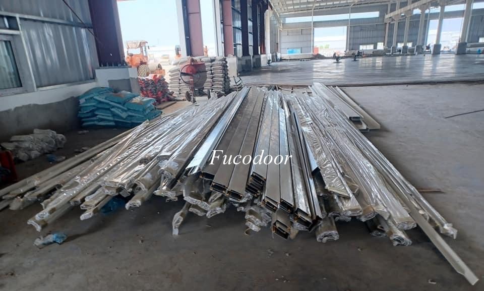 Cửa cuốn siêu trường sơn tĩnh điện dầy 1.1mm