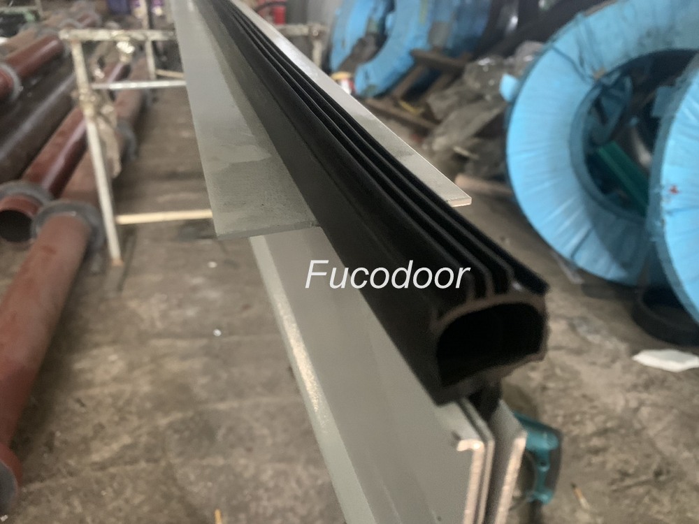 zoong đáy Cửa cuốn siêu trường sơn tĩnh điện dầy 1.4ly