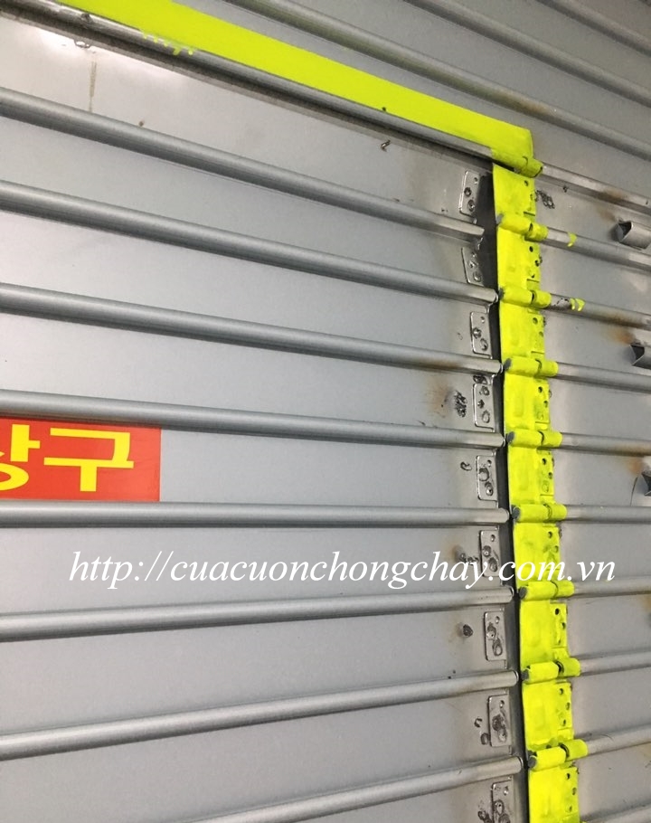 Cửa shutter door, Cửa sập ngăn cháy