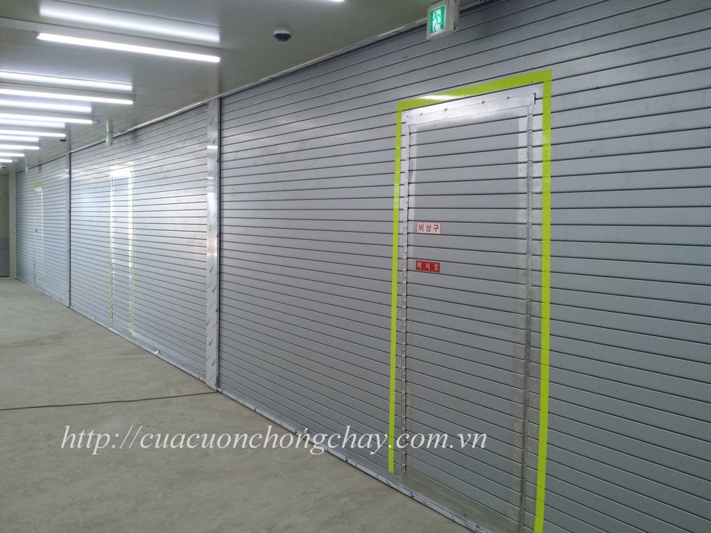 cửa cuốn aeonmall