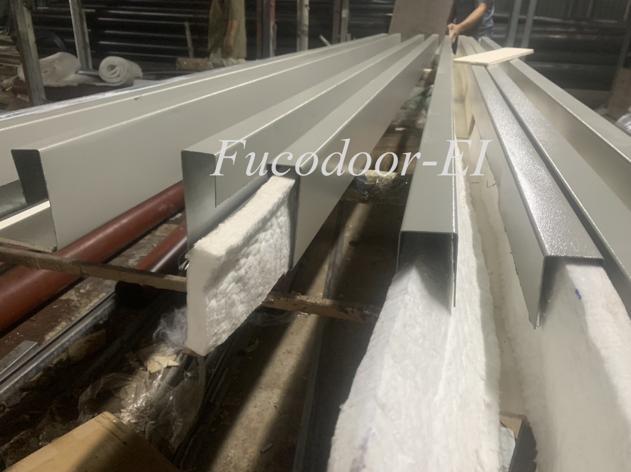 Cửa cuốn chống cháy EI 60 phút, Cửa cuốn ngăn cháy E120, cửa cuốn ngăn cháy E90, cửa cuốn ngăn cháy E70, cửa cuốn ngăn cháy E60