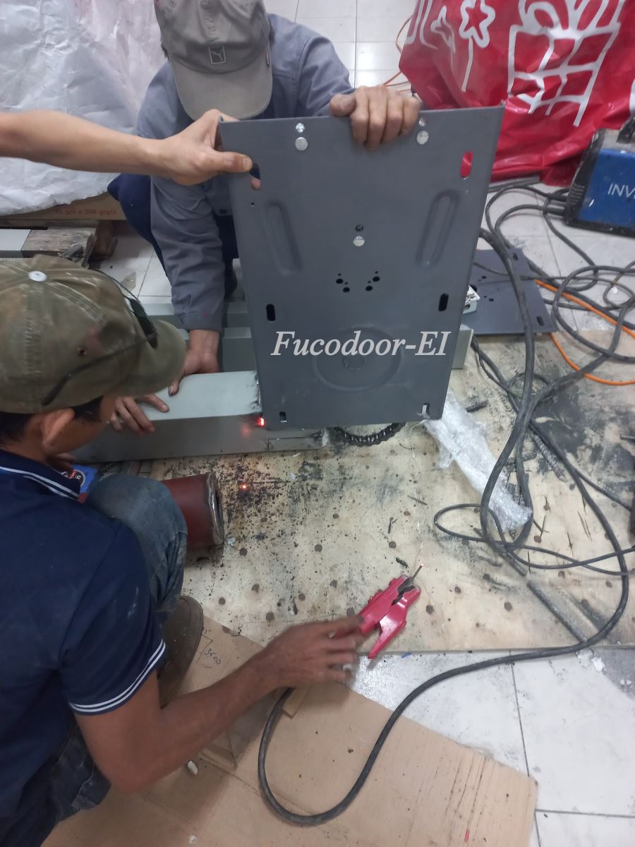 Tìm hiểu về cửa cuốn chống cháy e và ei