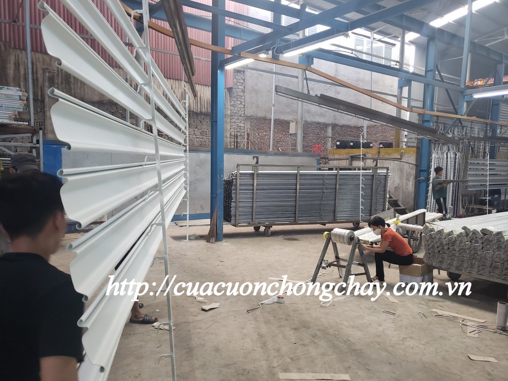 Rolling fire doors for schools