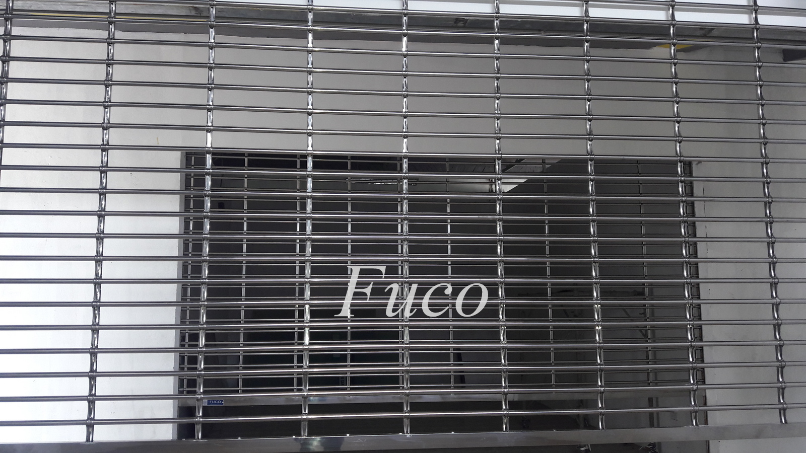 Cửa cuốn song ngang ống tròn 19 và phi 21, INOX 201 và INOX 304