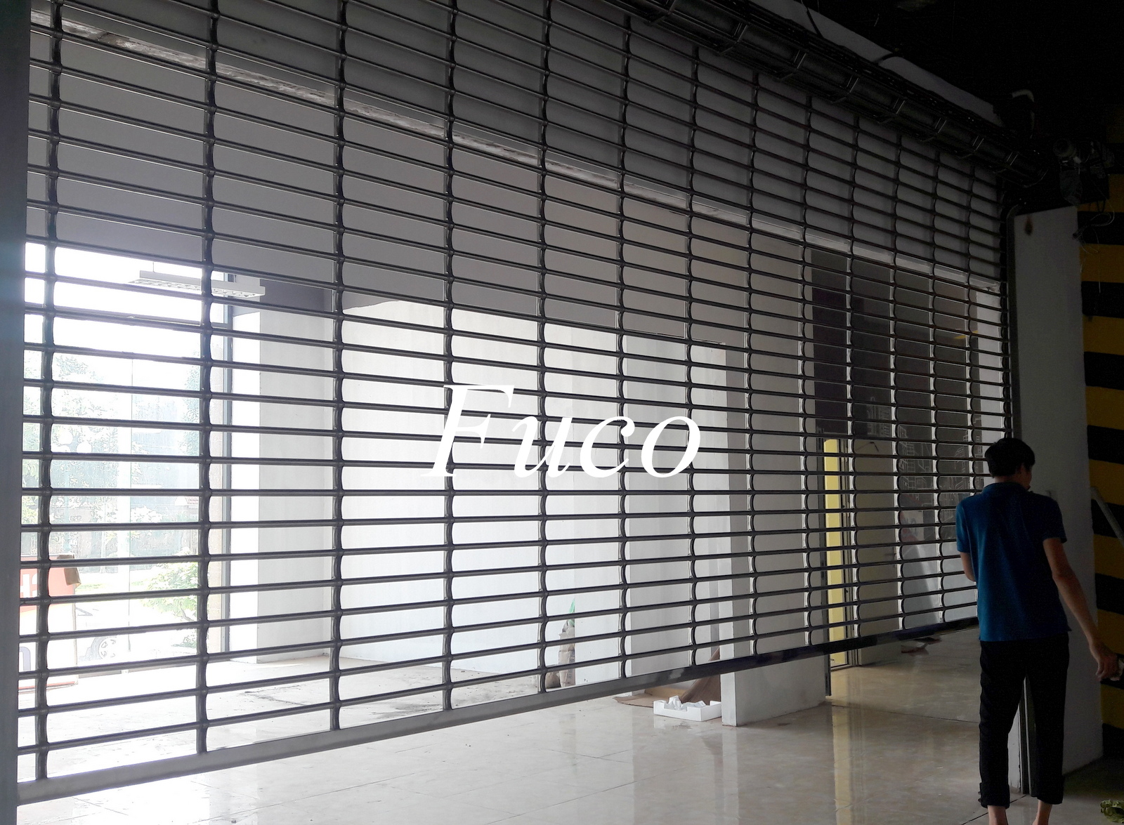Cửa cuốn song ngang ống tròn 19 và phi 21, INOX 201 và INOX 304