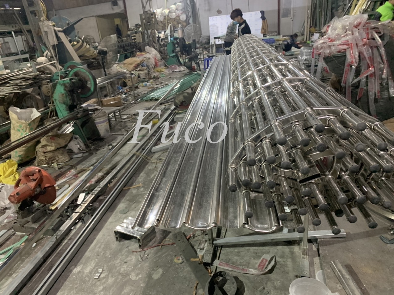 Cửa cuốn song ngang ống tròn 19 và phi 21, INOX 201 và INOX 304