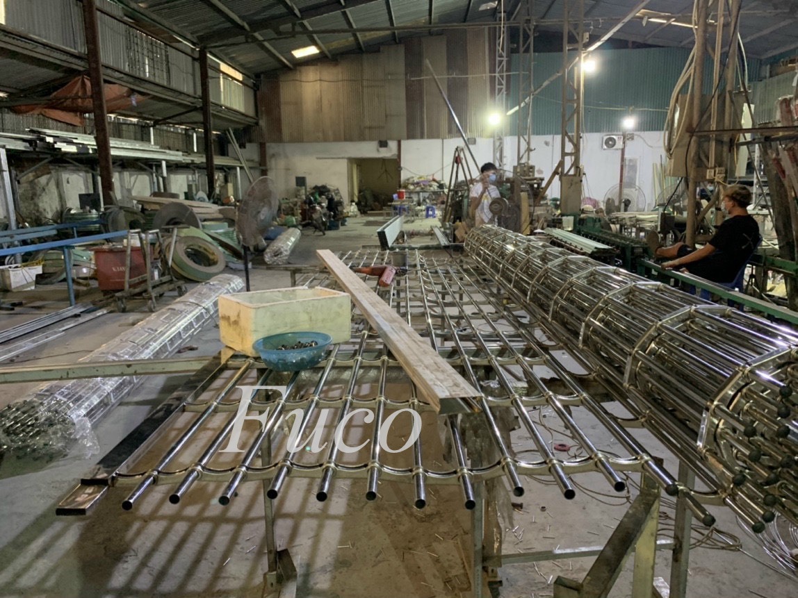 Cửa cuốn song ngang ống tròn 19 và phi 21, INOX 201 và INOX 304