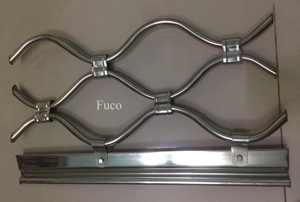 Cửa cuốn song ngang ống tròn 19 và phi 21, INOX 201 và INOX 304