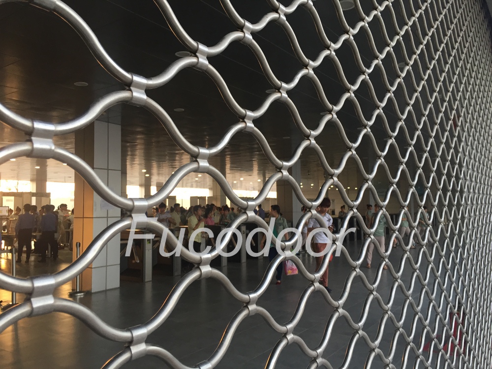 Sagging rolling doors, mesh rolling doors
