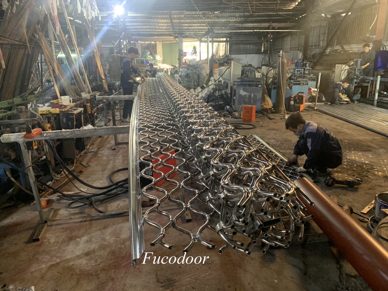 Báo giá cửa cuốn mắt lưới, Báo giá cửa cuốn Mắt Võng, Cửa cuốn mắc võng inox 304
