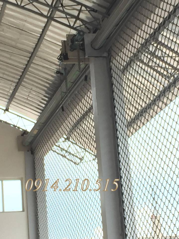 Cửa cuốn lưới inox, cửa cuốn mắt võng