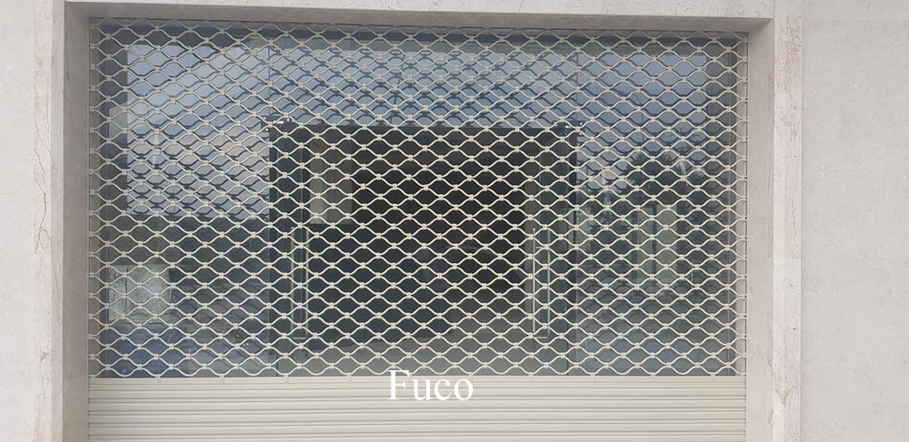 Cửa Cuốn Lưới Mắc Võng Sơn Tĩnh Điện