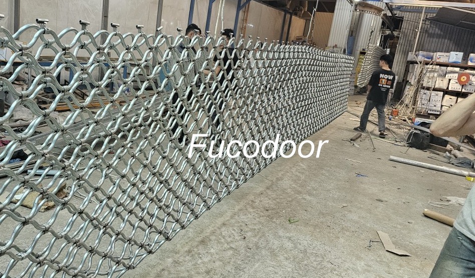 Cửa cuốn lưới inox, cửa cuốn mắt võng inox, Sản xuất cửa cuốn Mắt Võng
