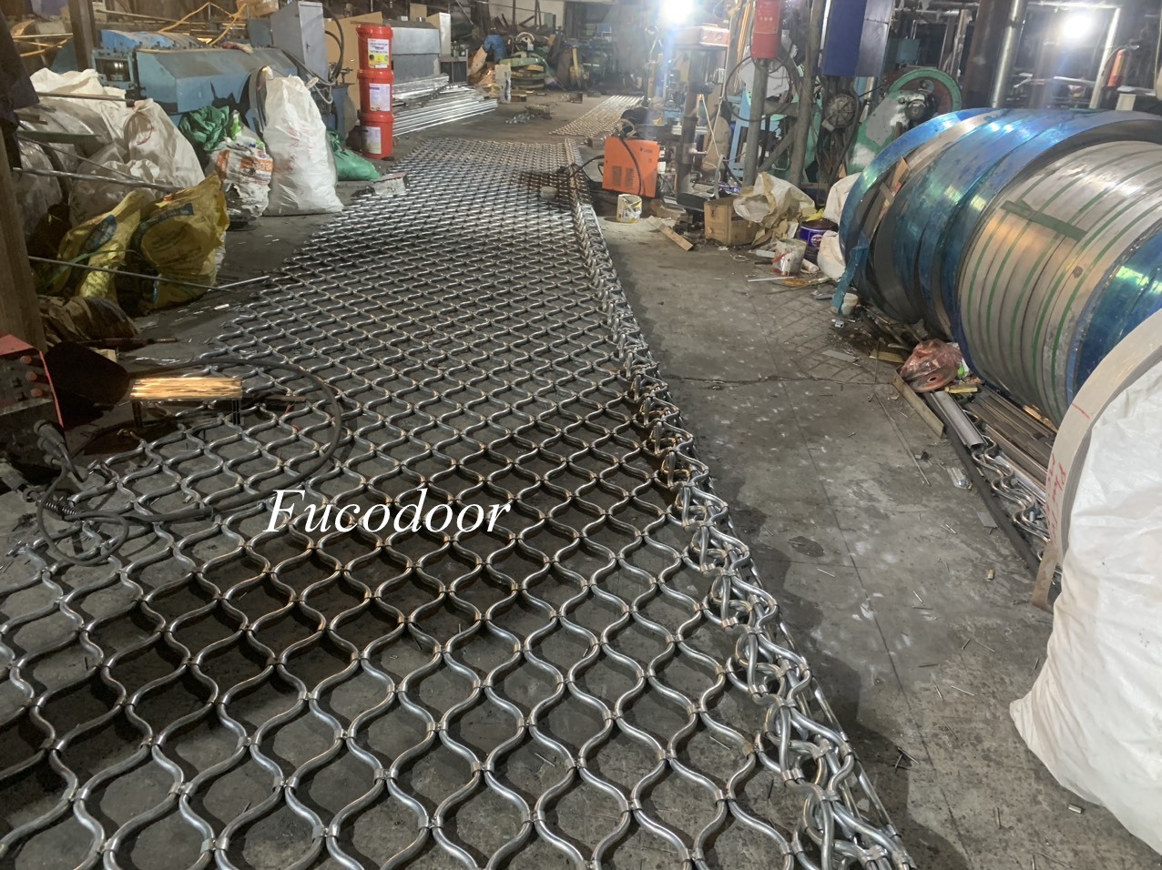  Cửa cuốn Mắt Võng, Mắt Lưới, Mắt Cáo