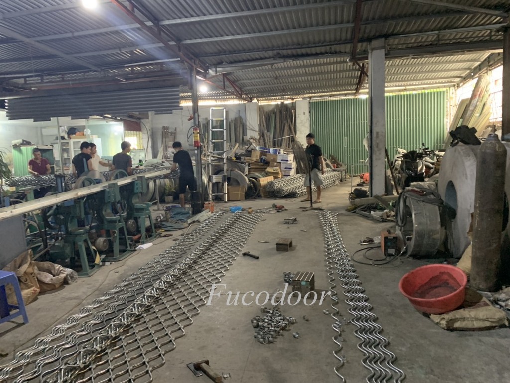 Cửa cuốn Mắt Võng tại  Quảng Trị