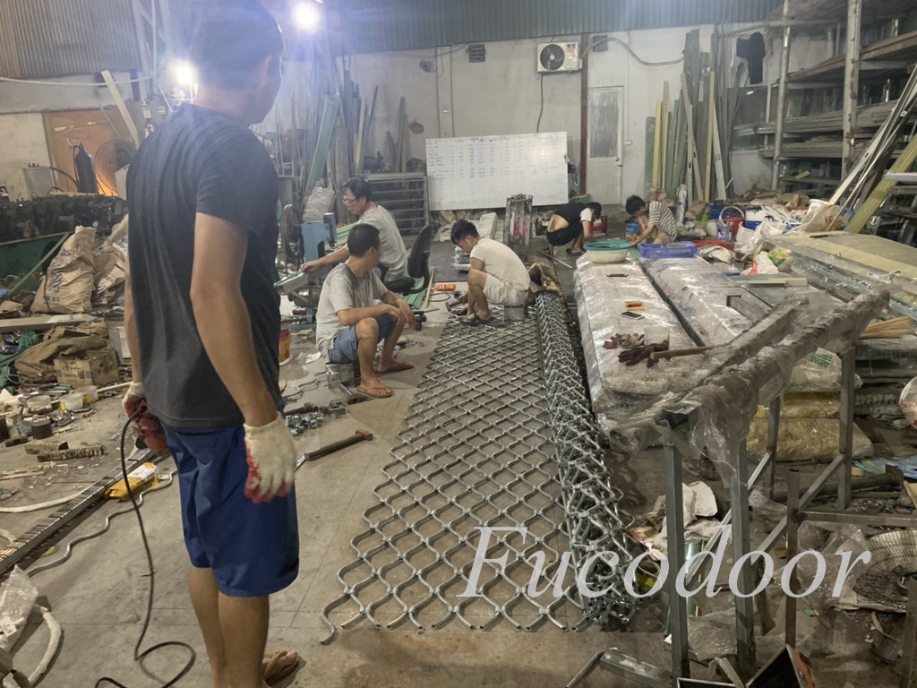 Cửa cuốn Mắt Võng tại  Thừa Thiên Huế