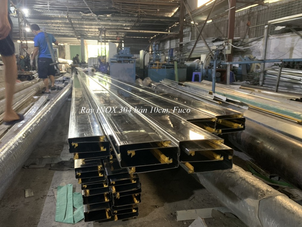 Cửa cuốn siêu trường INOX độ dầy 1.4ly