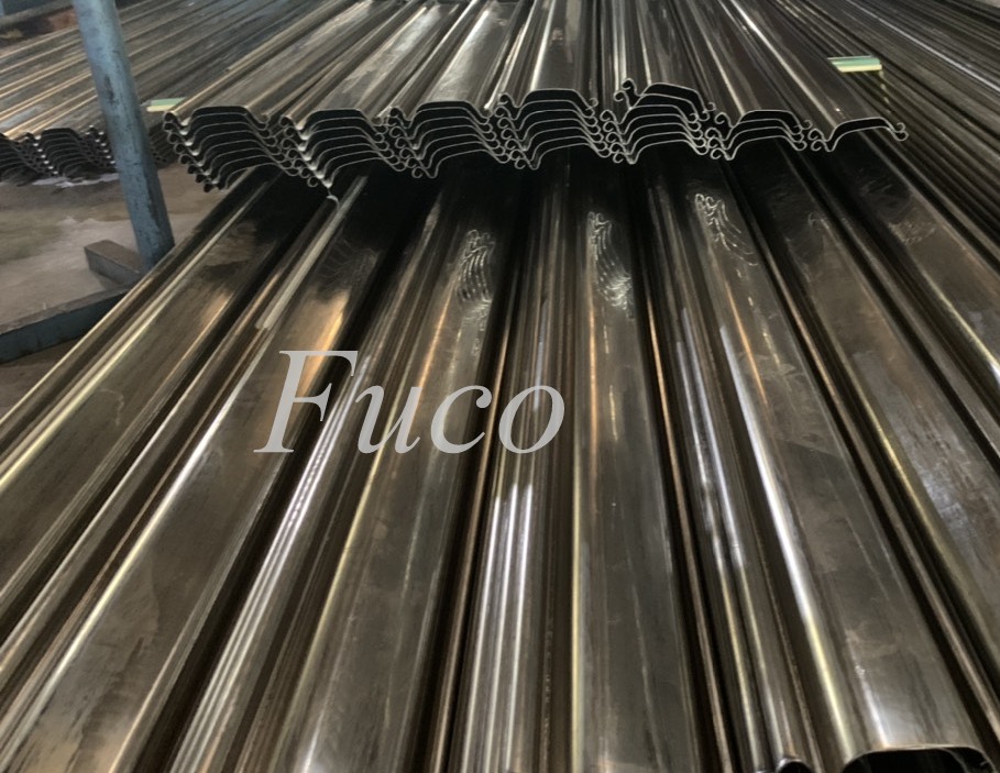 cửa cuốn siêu trường inox