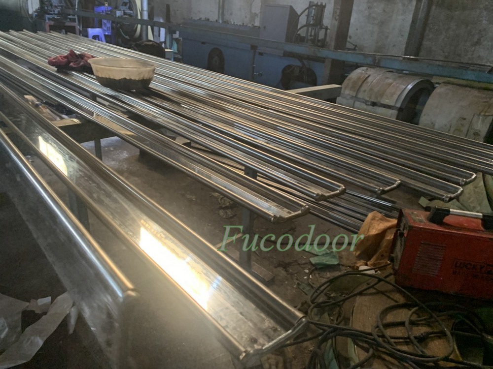 Cửa cuốn siêu trường