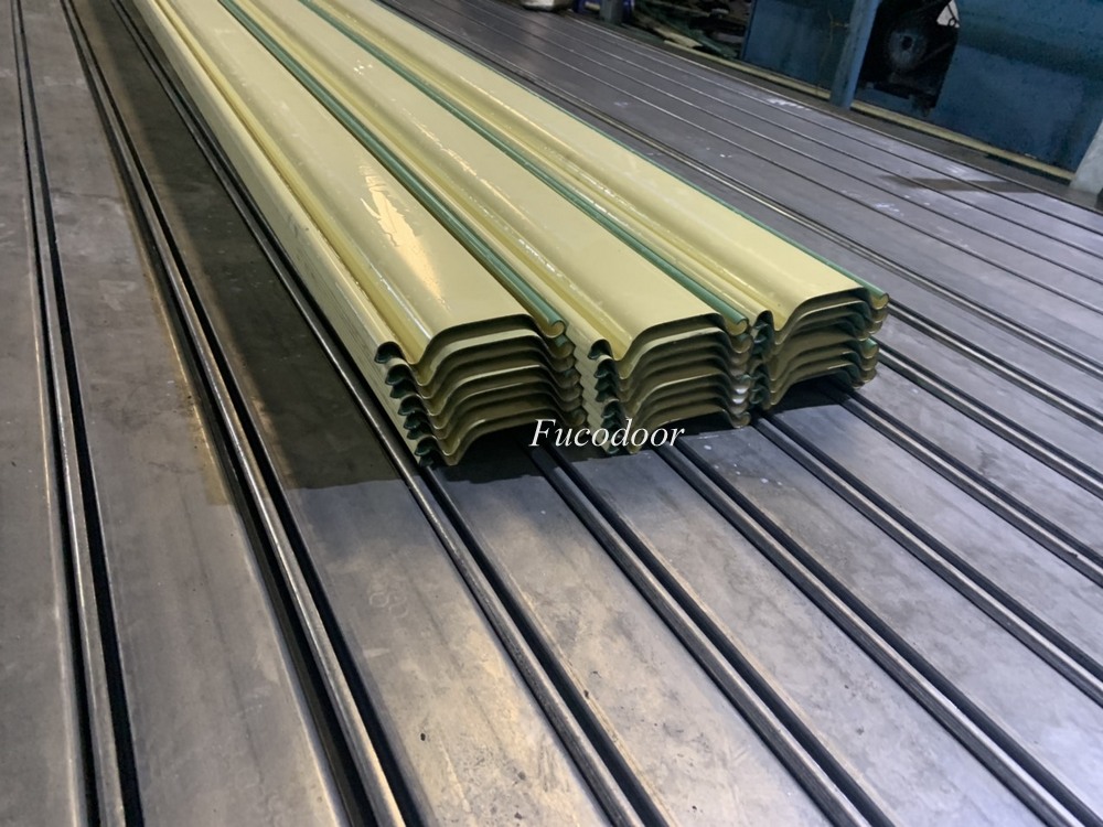 Cửa cuốn siêu trường thép mạ màu dầy 1.1ly