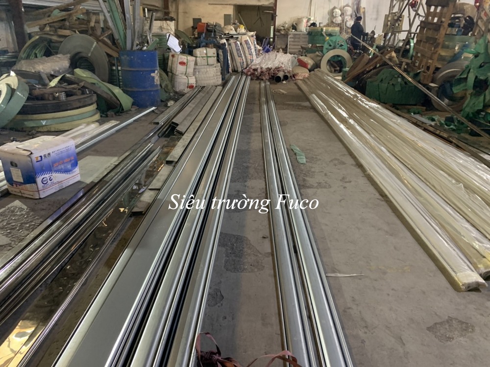 Cửa cuốn siêu trường giải pháp cho cửa kích thước lớn