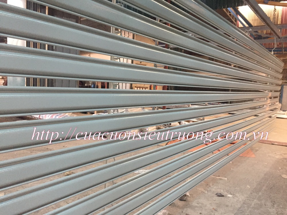 cửa cuốn siêu trường thép 1.1ly