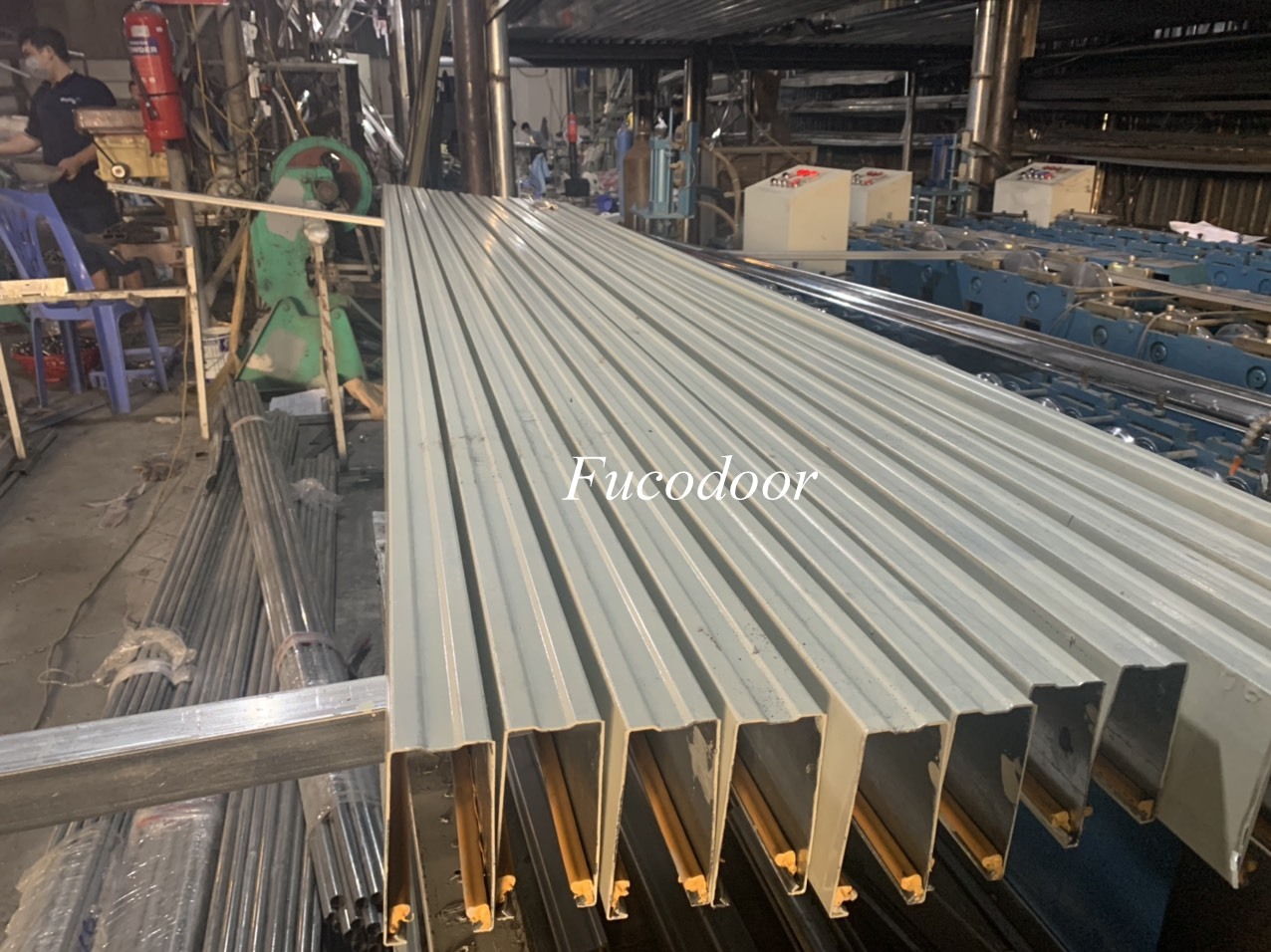 Báo giá cửa cuốn siêu trường