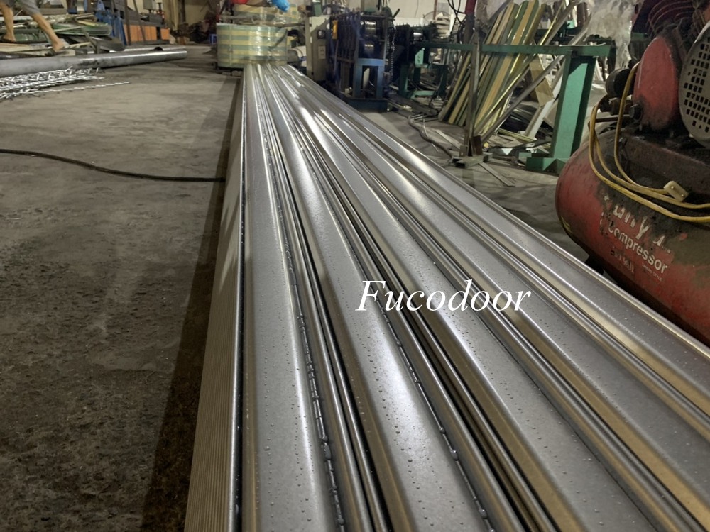 Cửa cuốn siêu trường, Cửa cuốn siêu trường sơn tĩnh điện dầy 1.4ly